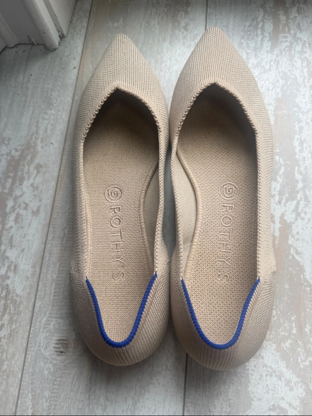Rothy’s Pointed Toe Flat in‎ Ecru size 9